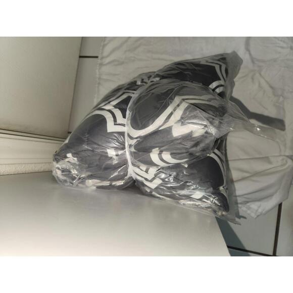 Comforter Set GRAY- Goose Down Alternative Queen Size Bedding Comforter Set - Picture 9 of 9